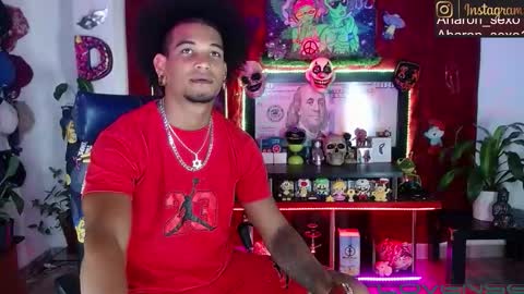 Snapshot of sexo_aharon chatting on 03.23.26 Aharon ravelo online show from 03.23.26