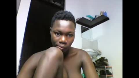 sexqueen02 online show from 12.31.24