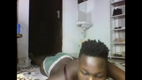 sexqueen02 online show from 02.26.25