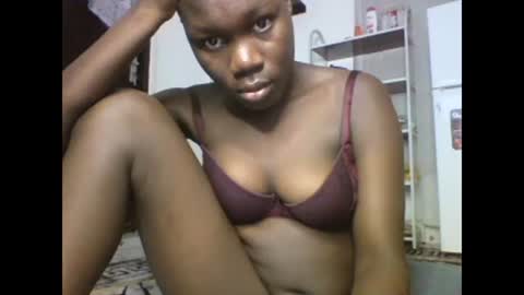 sexqueen02 online show from 03.02.25