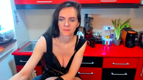 sexqueen1111 online show from 03.11.25