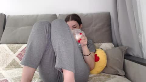 Snapshot of sexsy_bunny chatting on 10.23.25 See you on October  going to miss you guys incredibly. Subscribe to my  Onlyfans  Channel to follow the news online show from 10.23.25