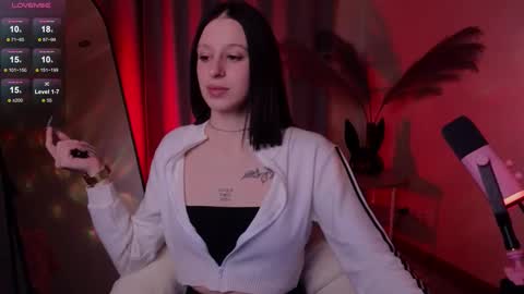 sextezi online show from 10.14.25