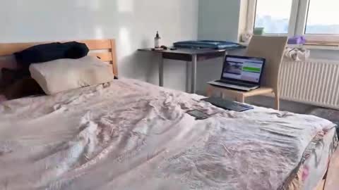 Snapshot of sextownsix chatting on 10.20.25 NIKKI KATE LIZA AND BOYS online show from 10.20.25