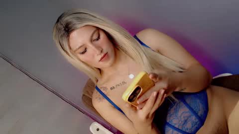 Snapshot of sexual_desire22 chatting on 02.03.25 Britney Allen online show from 02.03.25