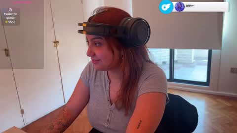 Snapshot of sexualmindset chatting on 12.11.24 Andrea online show from 12.11.24