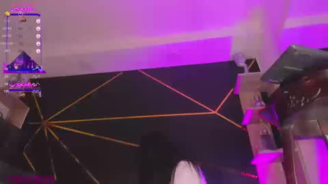 Snapshot of sexwildlatin chatting on 09.19.25 Tifanny Benitez online show from 09.19.25