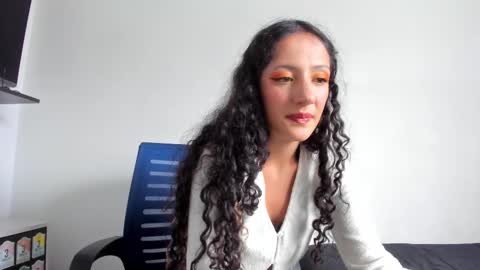 Snapshot of sexx_hunters chatting on 09.26.25 Jax and Lu online show from 09.26.25