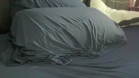 Snapshot of sexxfreak21 chatting on 10.15.25 sexxfreak21 online show from 10.15.25