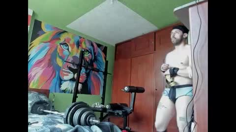 Snapshot of sexxmann77 chatting on 09.11.25 sexmann77 online show from 09.11.25