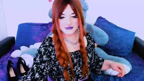 Snapshot of sexxx_queen chatting on 02.28.25 sexxx_queen online show from 02.28.25