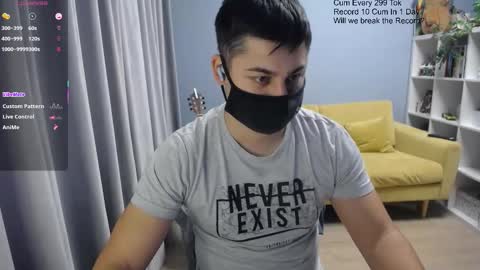 Snapshot of sexxxdickbig chatting on 02.02.26 Tommy online show from 02.02.26