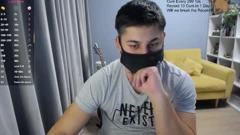 Snapshot of sexxxdickbig chatting on 02.03.26 Tommy online show from 02.03.26