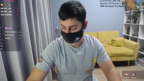 Snapshot of sexxxdickbig chatting on 02.18.26 Tommy online show from 02.18.26