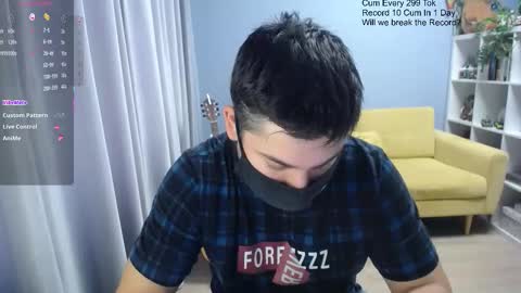 Snapshot of sexxxdickbig chatting on 02.20.26 Tommy online show from 02.20.26