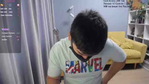 Snapshot of sexxxdickbig chatting on 02.28.26 Tommy online show from 02.28.26