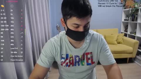 Snapshot of sexxxdickbig chatting on 03.01.26 Tommy online show from 03.01.26