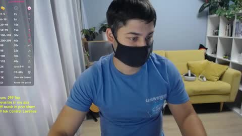 Snapshot of sexxxdickbig chatting on 06.02.26 Tommy online show from 06.02.26