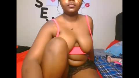 kisses online show from 03.07.25