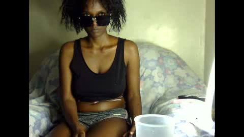 Snapshot of sexxy_boobiess chatting on 11.06.25 Natural boobs online show from 11.06.25