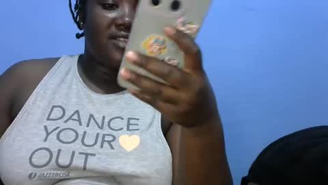 Snapshot of sexxy_bree chatting on 12.29.24 sexxy_bree online show from 12.29.24