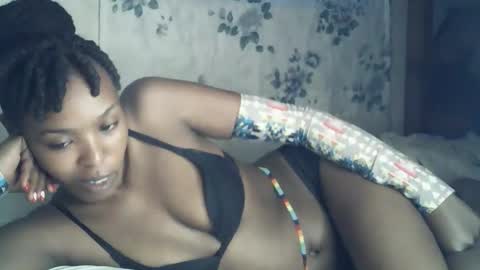 sexxy_curvy23 online show from 02.25.26