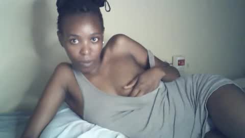 sexxy_curvy23 online show from 05.07.26