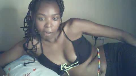 sexxy_curvy23 online show from 05.27.26