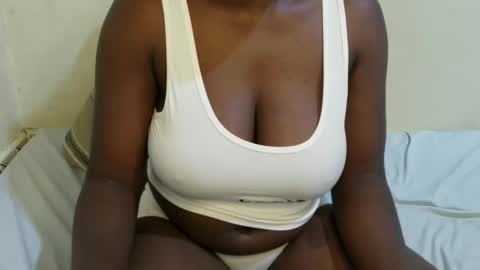 Snapshot of sexxy_maya1 chatting on 05.05.26 sexxy_maya1 online show from 05.05.26