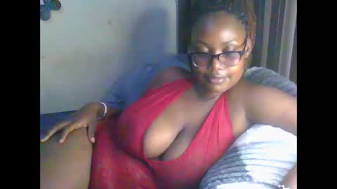 Snapshot of sexxy_mish chatting on 05.27.26 sexxy_mish online show from 05.27.26