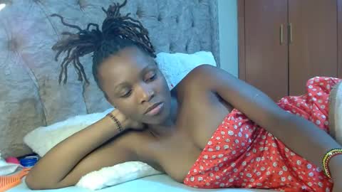 Snapshot of sexxy_santa chatting on 12.15.24 Santa online show from 12.15.24