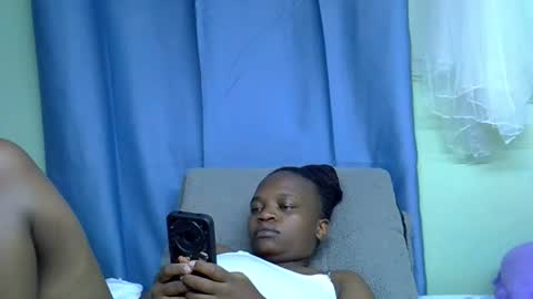 African Queen online show from 05.11.26