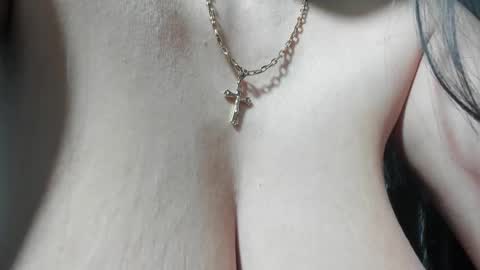 Snapshot of sexxymeriemm chatting on 09.17.25 sexxymeriemm online show from 09.17.25