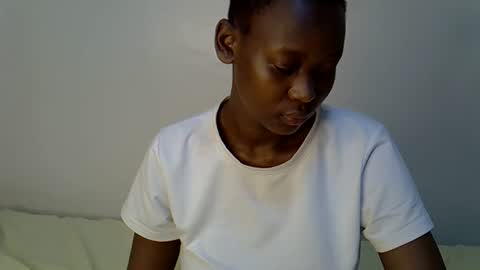 sexxyvee224 online show from 10.19.25