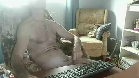 Snapshot of sexy0062 chatting on 10.18.25 sexy0062 online show from 10.18.25