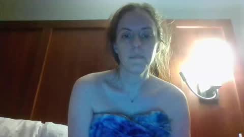 Snapshot of sexy420girl5 chatting on 01.27.25 sexy420girl5 online show from 01.27.25