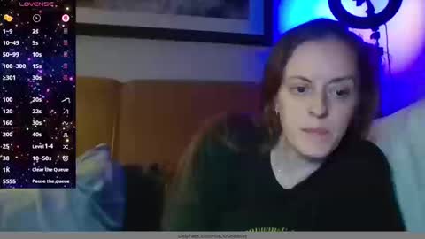 Snapshot of sexy420girl5 chatting on 10.14.25 sexy420girl5 online show from 10.14.25