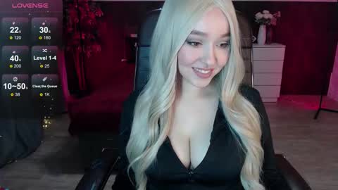 Snapshot of sexy_alexxia chatting on 10.17.25 Alexia online show from 10.17.25