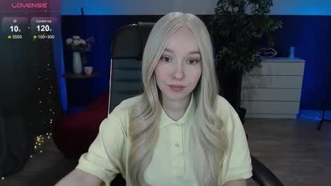 Snapshot of sexy_alexxia chatting on 10.26.25 Alexia online show from 10.26.25