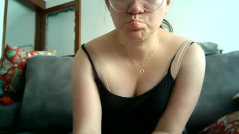 Snapshot of sexy_angelin4 chatting on 01.08.25 Angelina Spencer online show from 01.08.25