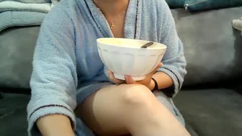 Snapshot of sexy_angelin4 chatting on 01.27.25 Angelina Spencer online show from 01.27.25