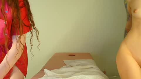 sexy_b0rsch online show from 10.27.25