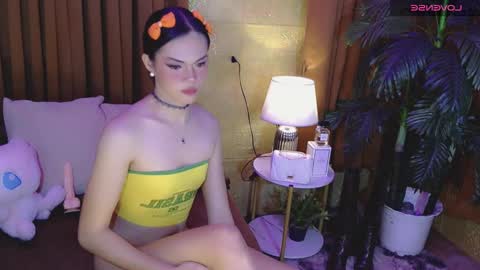 Snapshot of sexy_blairxx chatting on 03.11.25 blair online show from 03.11.25