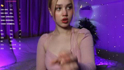 Lina online show from 03.01.25