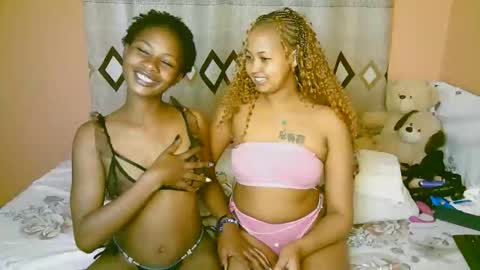 sexy_bluegirl online show from 10.07.25