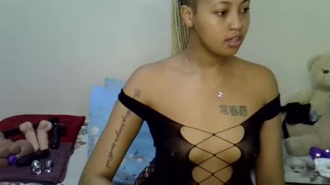 Snapshot of sexy_bubbie01 chatting on 05.02.26 sexy_bubbie01 online show from 05.02.26