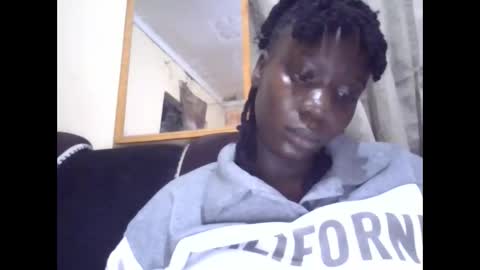 sexy_butty01 online show from 04.03.26