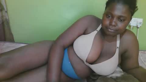 Snapshot of sexy_divana chatting on 02.16.25 sexy_divana online show from 02.16.25