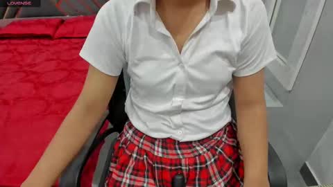 Snapshot of sexy_doll_1_ chatting on 02.23.25 Sexydoll online show from 02.23.25