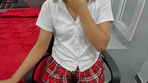 Snapshot of sexy_doll_1_ chatting on 02.23.25 Sexydoll online show from 02.23.25